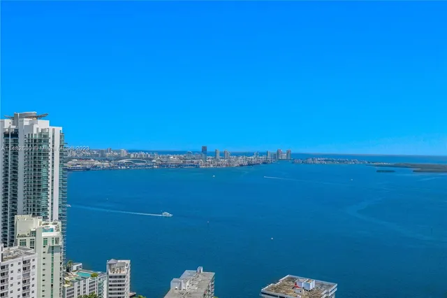 $4,500,000 | 1451 Brickell Avenue, Unit 4403, Miami, FL 33131