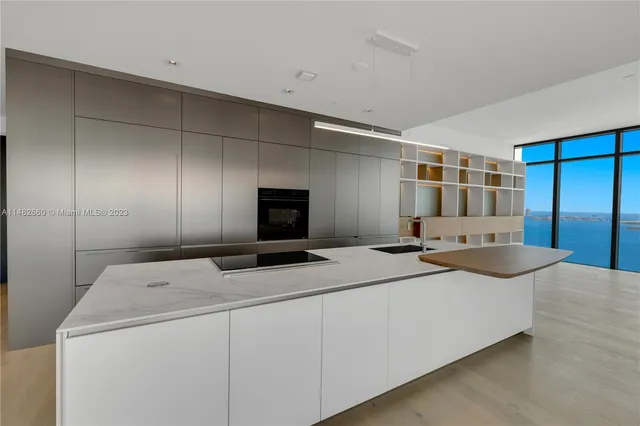 $4,500,000 | 1451 Brickell Avenue, Unit 4403, Miami, FL 33131