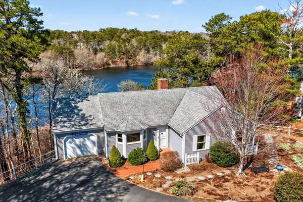 $999,000 | 186 Canoe Pond Drive, Brewster, MA 02631