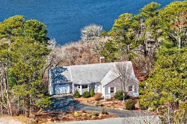 $999,000 | 186 Canoe Pond Drive, Brewster, MA 02631