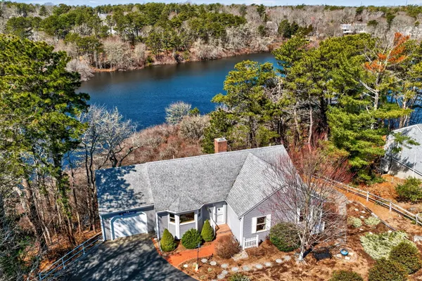 $999,000 | 186 Canoe Pond Drive, Brewster, MA 02631