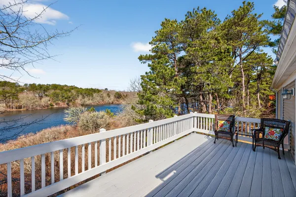$999,000 | 186 Canoe Pond Drive, Brewster, MA 02631
