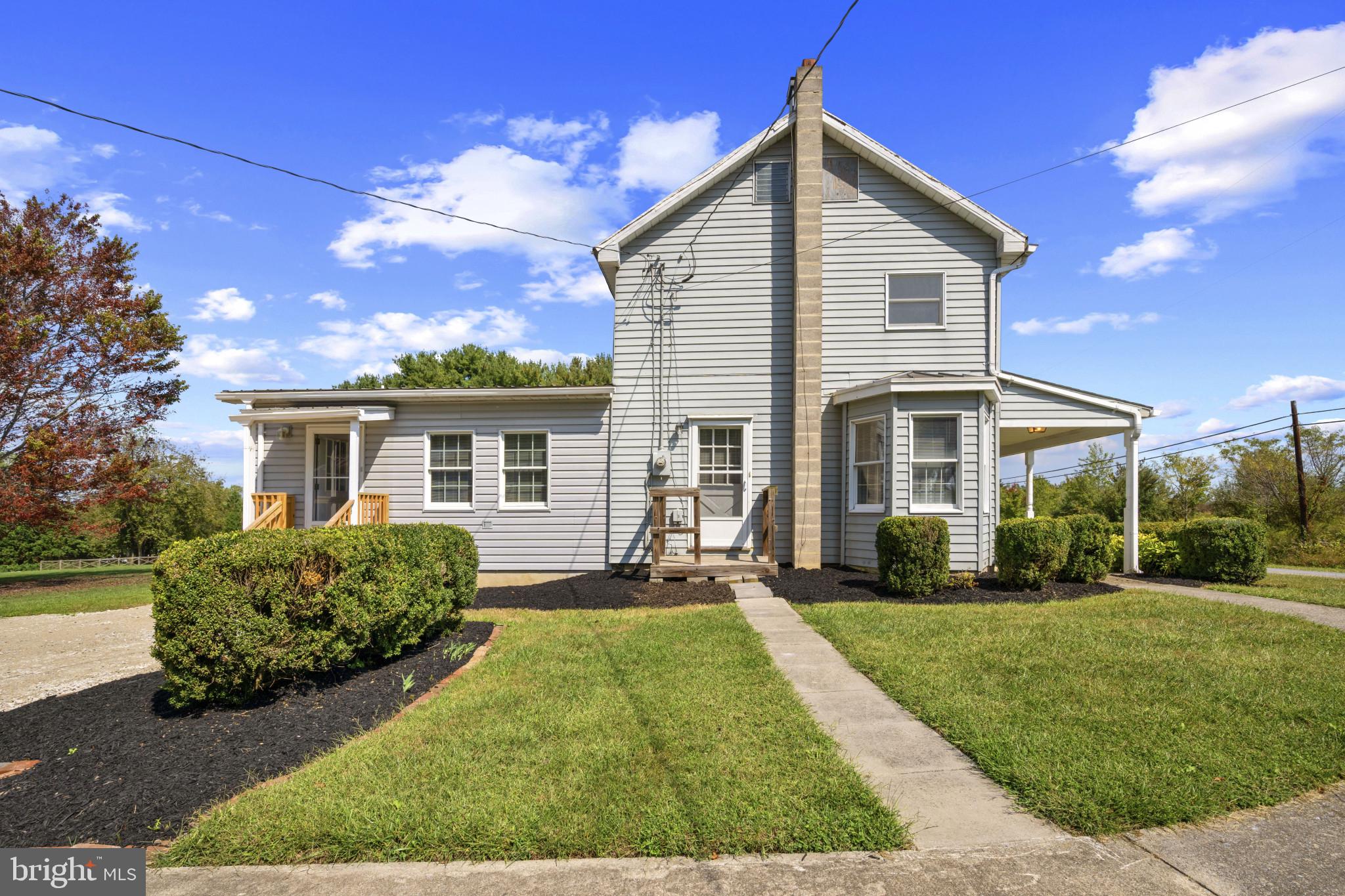 1912 Old New Windsor Road New Windsor, MD 21776 - Photo 36 of 36 View of front of the side of the property