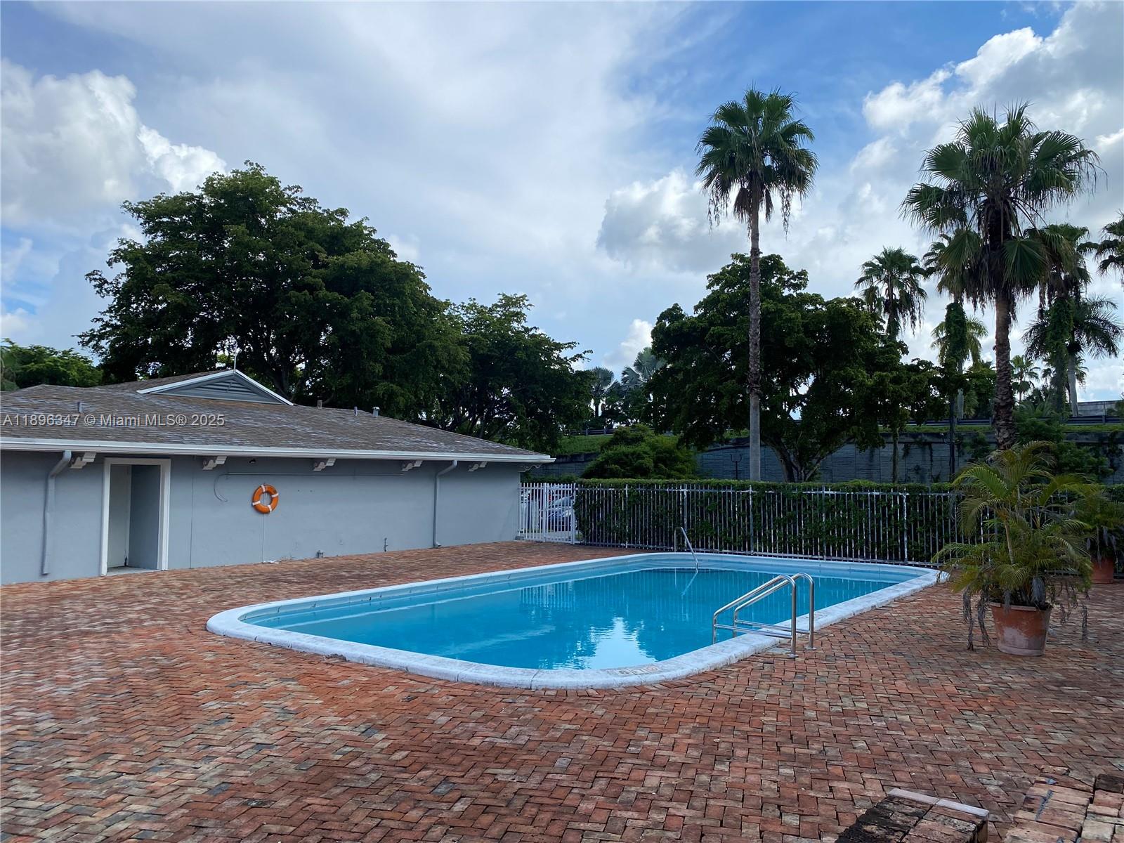 9001 Southwest 77th Avenue, Unit C308 Miami, FL 33156 - Photo 26 of 27