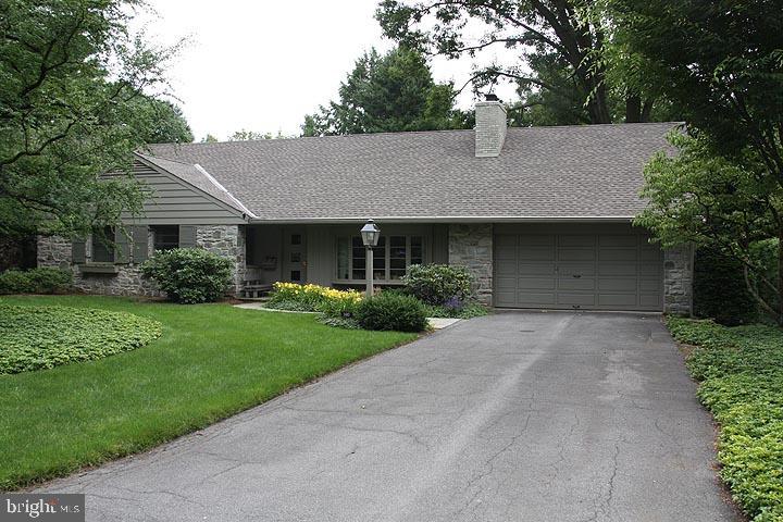 1410 Clayton Road Lancaster, PA 17603 - Photo 1 of 25 Gallery Image 1