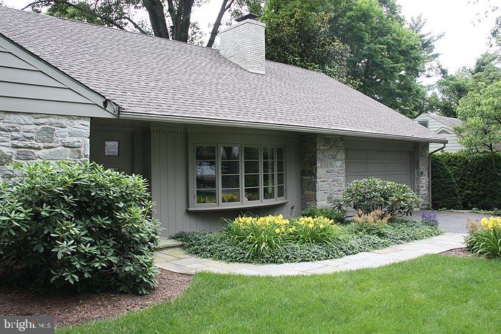1410 Clayton Road Lancaster, PA 17603 - Photo 3 of 25 Gallery Image 3