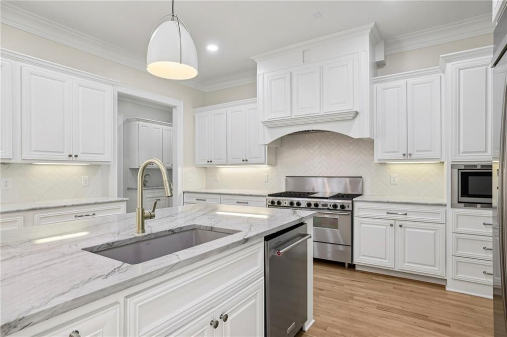 4441 Rebel Valley View Atlanta, GA 30339 - Photo 19 of 67