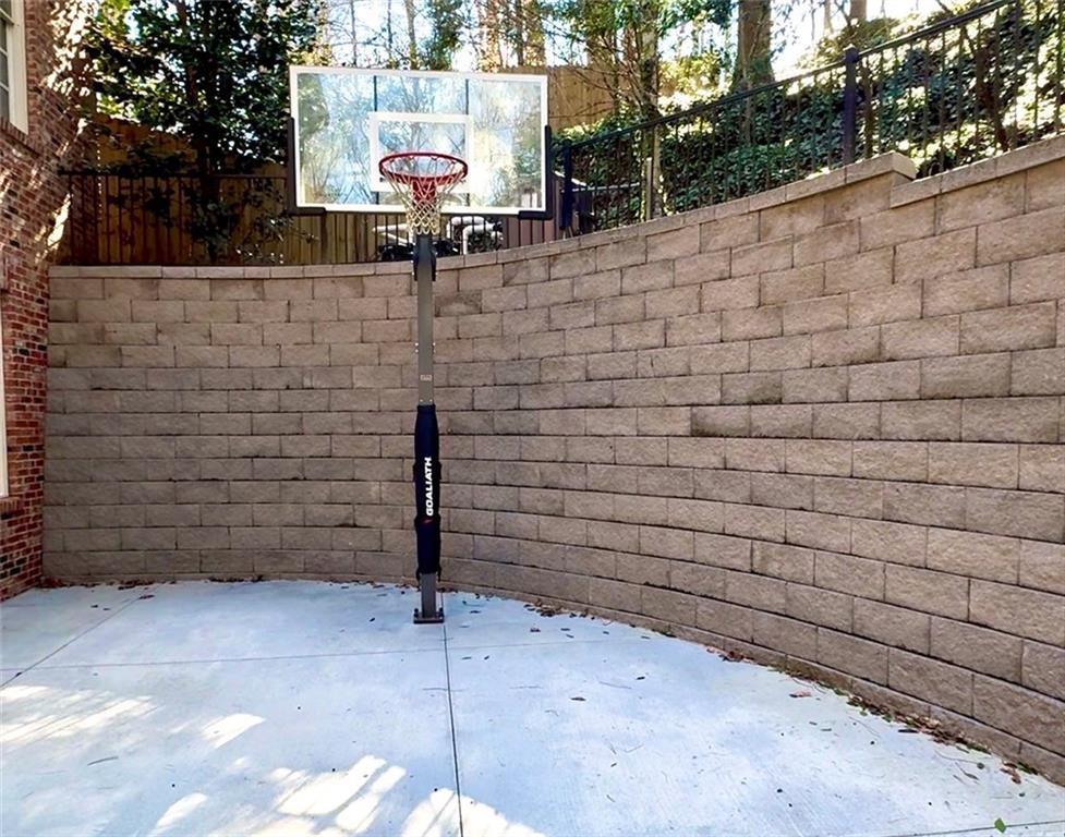 4441 Rebel Valley View Atlanta, GA 30339 - Photo 8 of 67