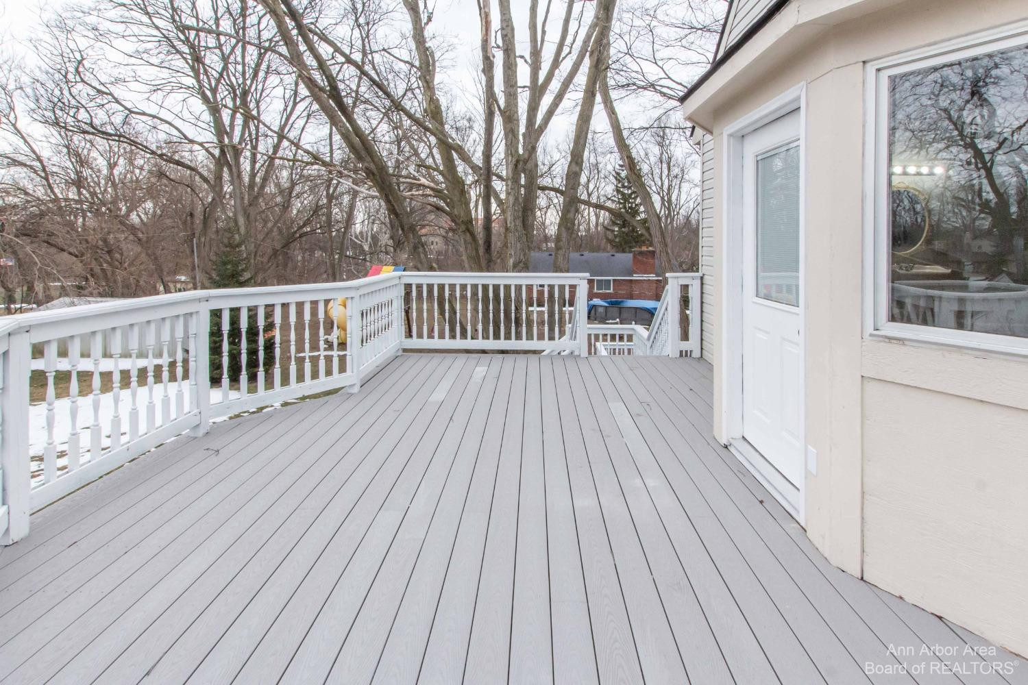 18470 Merriman Road Livonia, MI 48152 - Photo 50 of 53 13 Backyard 10