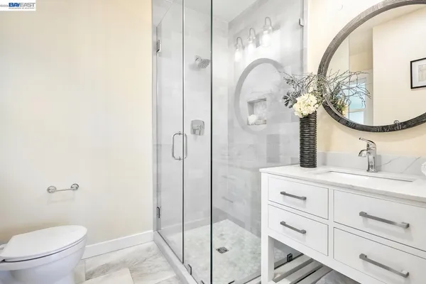 $1,899,000 | 100 Sonia Street, Oakland, CA 94618