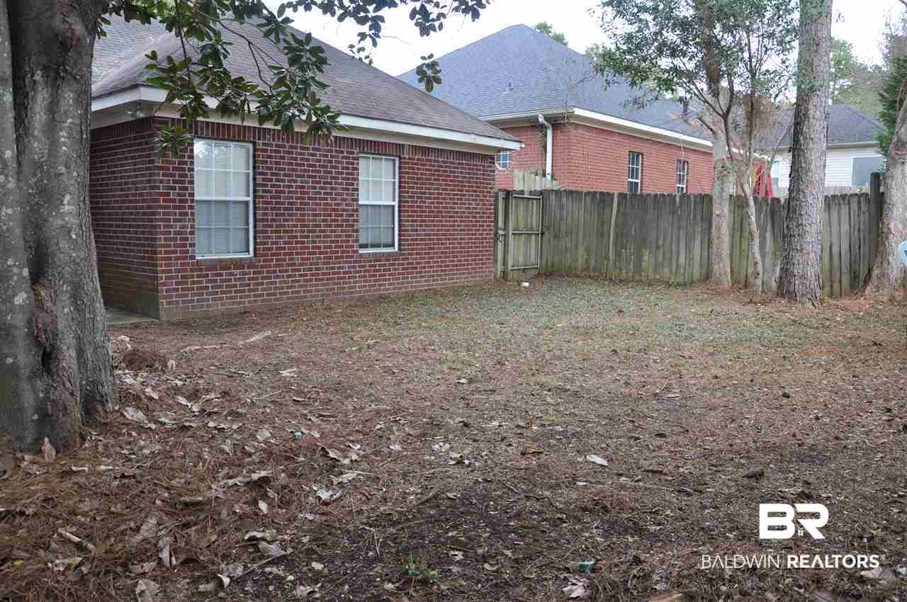 7090 Highpointe Place West Daphne, AL 36527 - Photo 39 of 42 Back Yard