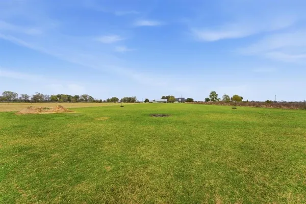 $542,000 | 17420 Kyle Road, Welsh, LA 70591