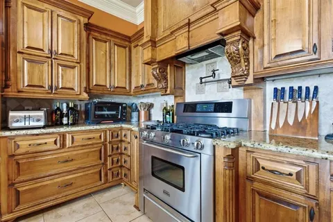 $542,000 | 17420 Kyle Road, Welsh, LA 70591