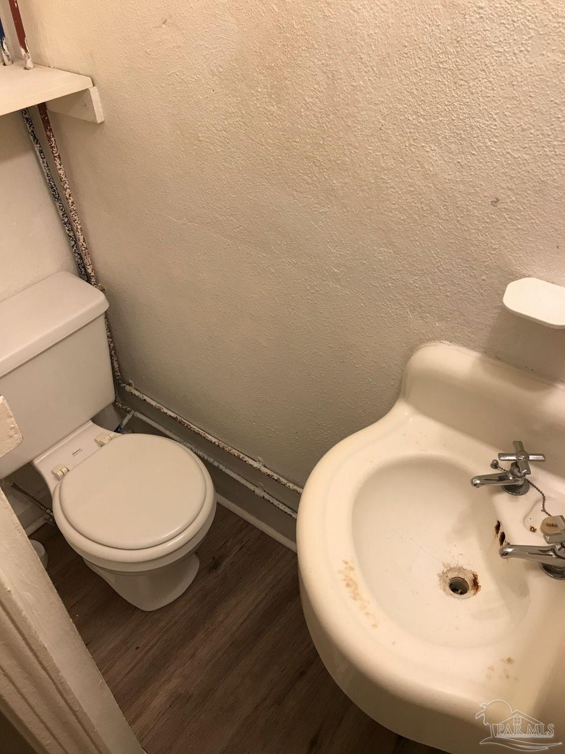 214 Brown Road, Unit 2 Pensacola, FL 32507 - Photo 35 of 40