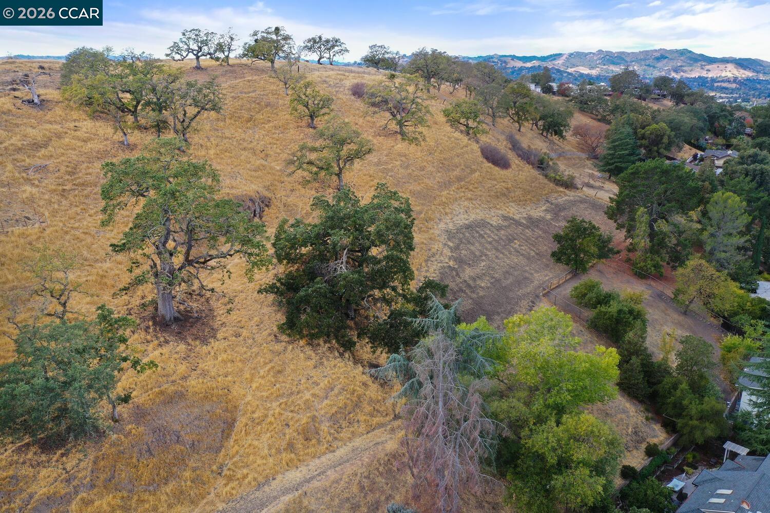 457 Summit Road Walnut Creek, CA 94598 - Photo 8 of 11