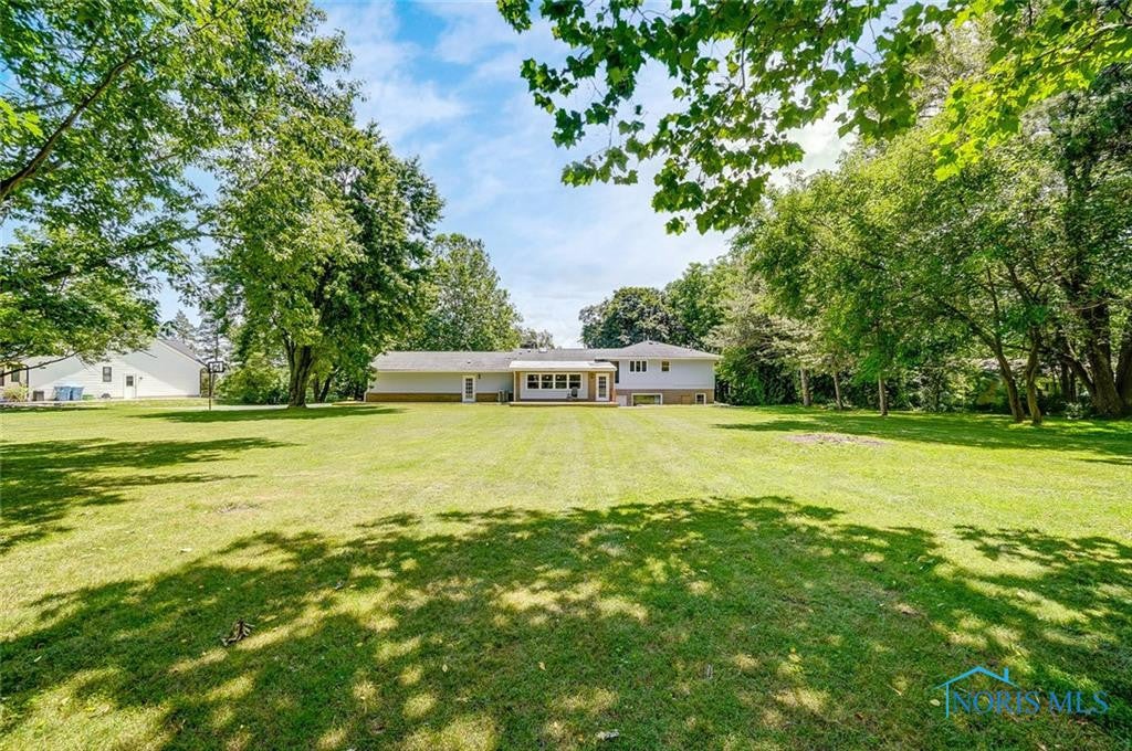 8208 South River Road Waterville, OH 43566 - Photo 4 of 50 Gallery Image 4