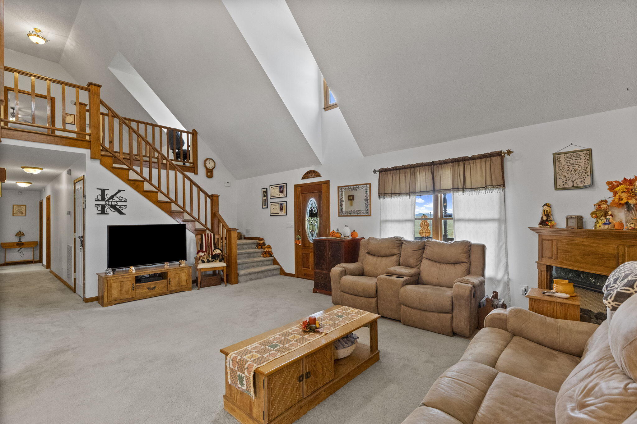 645 Gray Road Greeneville, TN 37743 - Photo 3 of 100 24-web-or-mls-217A3334