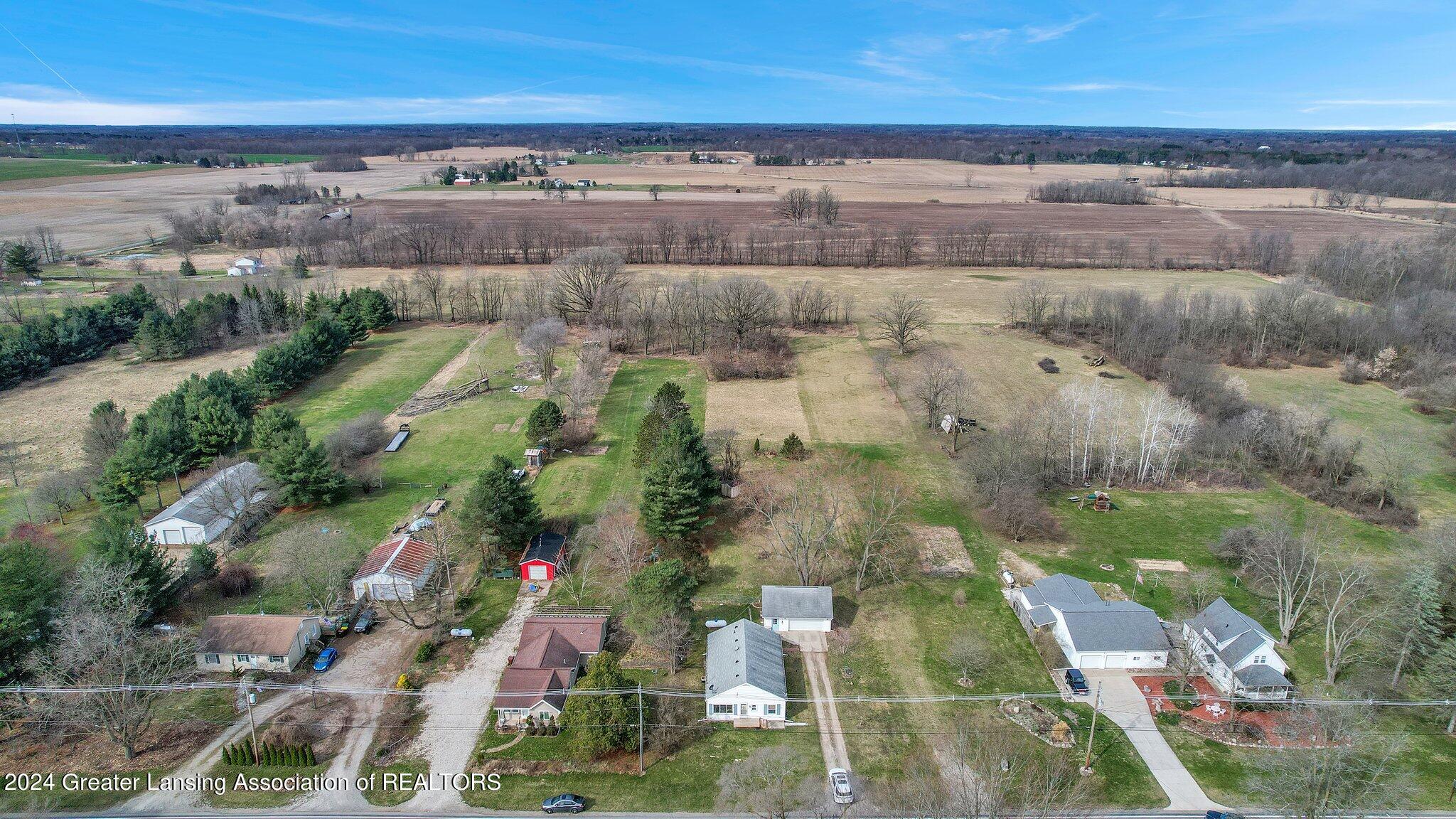 611 North Eifert Road Mason, MI 48854 - Photo 28 of 30 33-web-or-mls-Open Ended Media-33