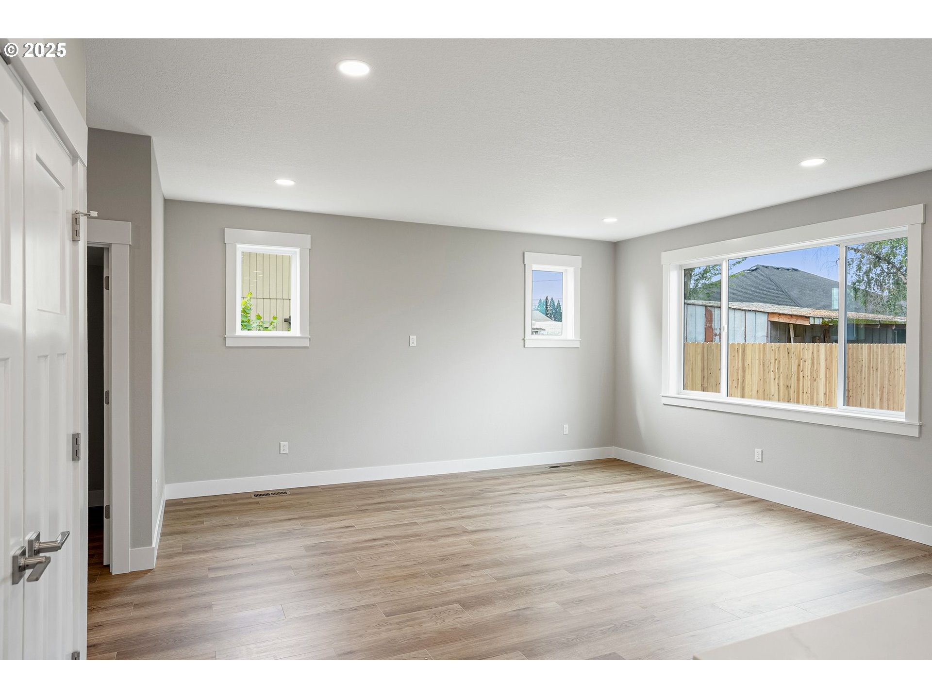 1503 North 2nd Street Silverton, OR 97381 - Photo 10 of 33