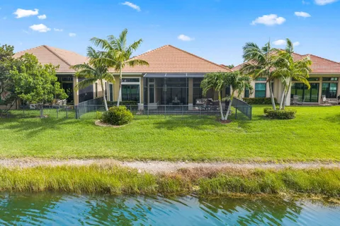 $989,000 | 11856 Leon Circle, Parkland, FL 33076