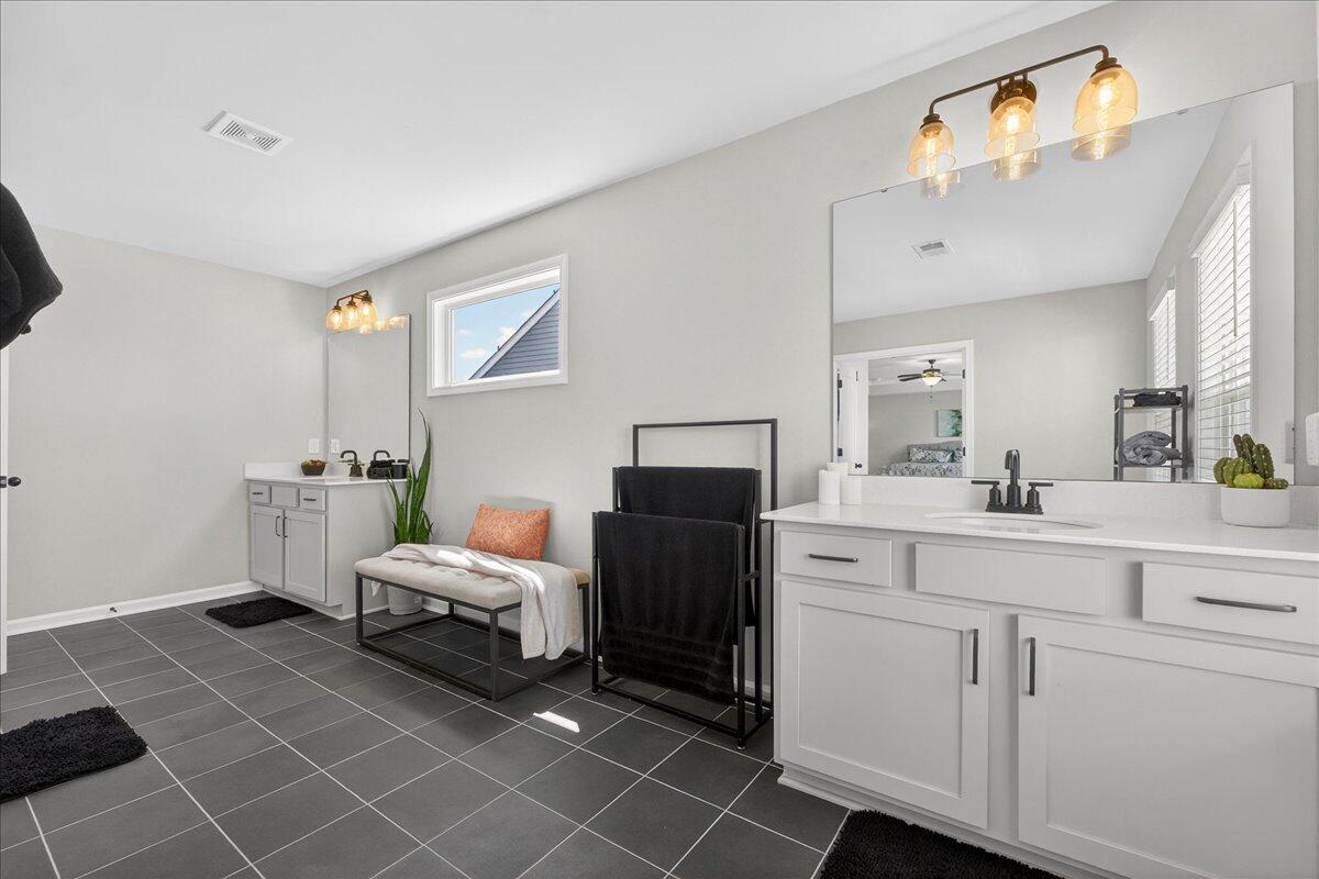 447 Navona Drive Summerville, SC 29486 - Photo 28 of 58 39-Square One Team - DSC08106