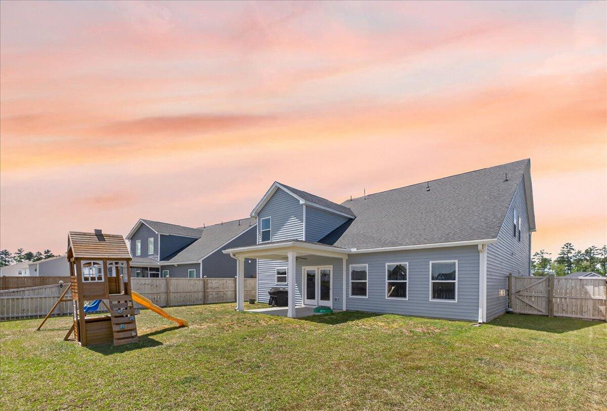 447 Navona Drive Summerville, SC 29486 - Photo 40 of 58 02-Square One Team - DSC08140 copy
