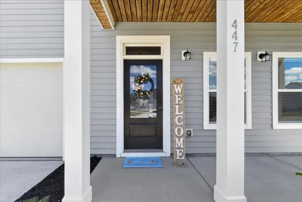 $550,000 | 447 Navona Drive, Summerville, SC 29486