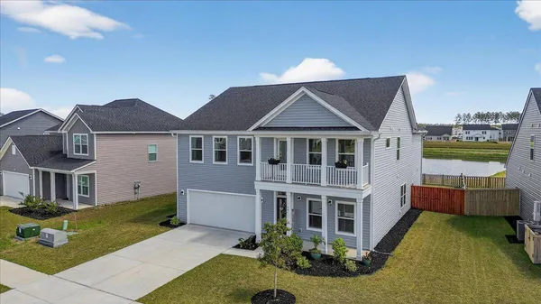 $550,000 | 447 Navona Drive, Summerville, SC 29486