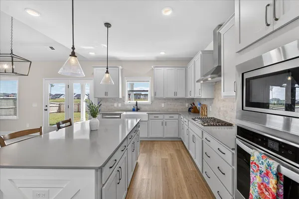 $550,000 | 447 Navona Drive, Summerville, SC 29486