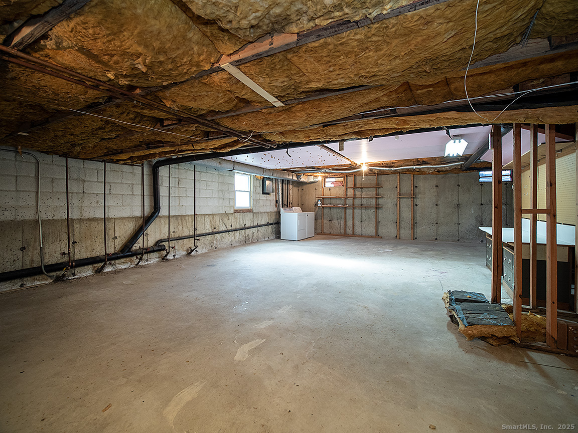 3989 Park Avenue, Unit 3989 Fairfield, CT 06825 - Photo 37 of 37 a view of a room with gym equipment