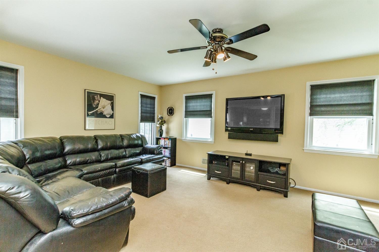 101 Rivendell Road Hillsborough, NJ 08844 - Photo 14 of 35 Gallery Image 14