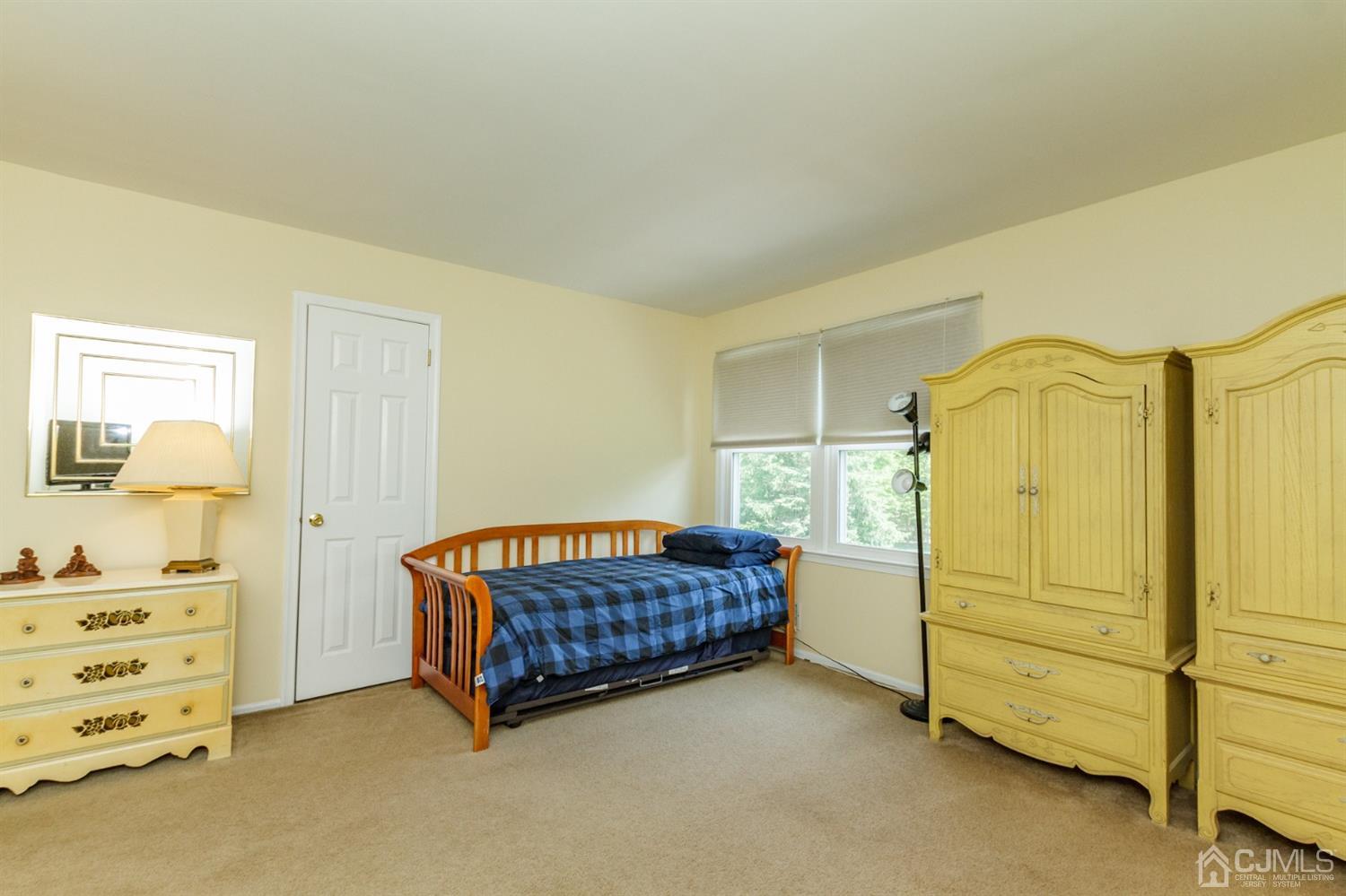 101 Rivendell Road Hillsborough, NJ 08844 - Photo 19 of 35 Gallery Image 19