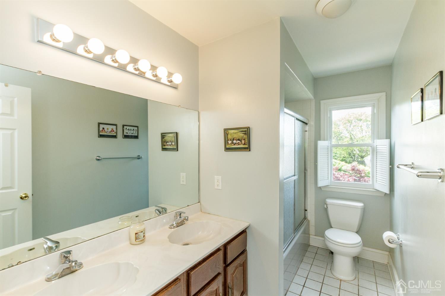 101 Rivendell Road Hillsborough, NJ 08844 - Photo 22 of 35 Gallery Image 22
