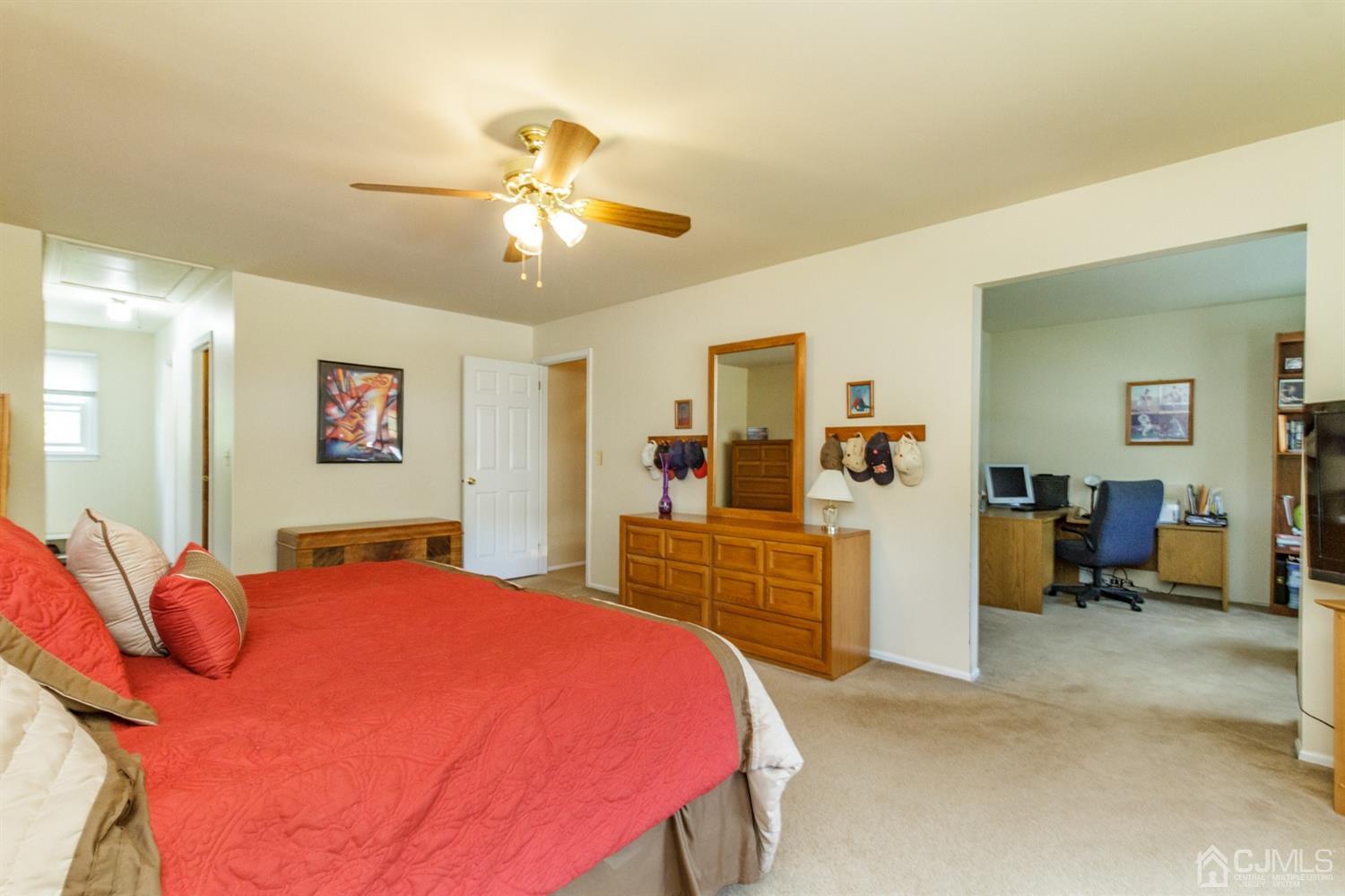 101 Rivendell Road Hillsborough, NJ 08844 - Photo 24 of 35 Gallery Image 24