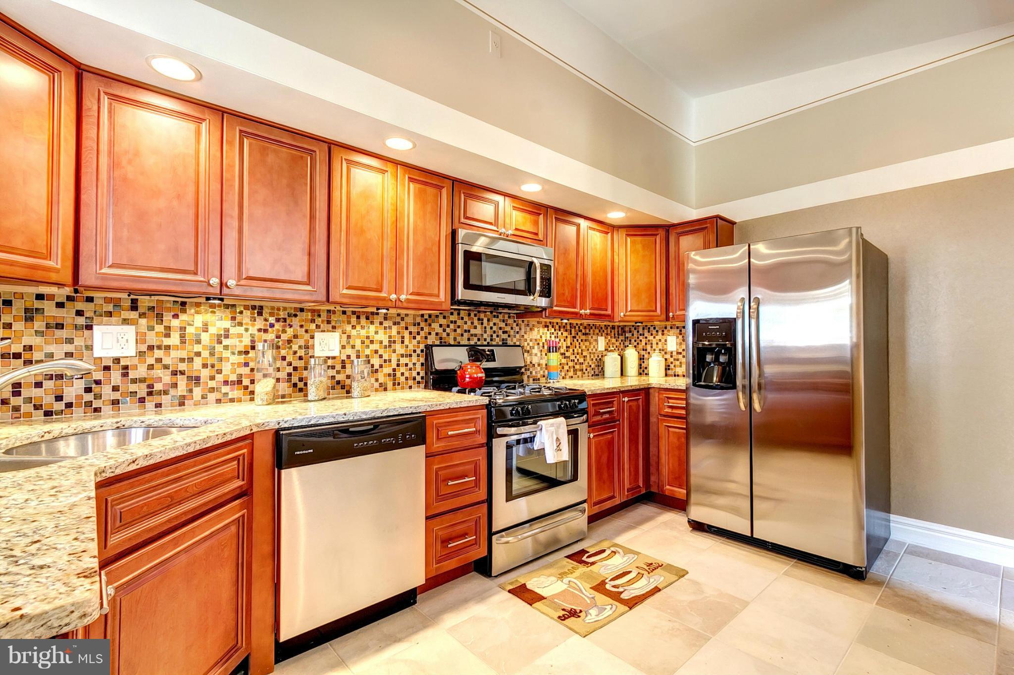 2702 Geartner Road Baltimore, MD 21209 - Photo 3 of 18 Kitchen