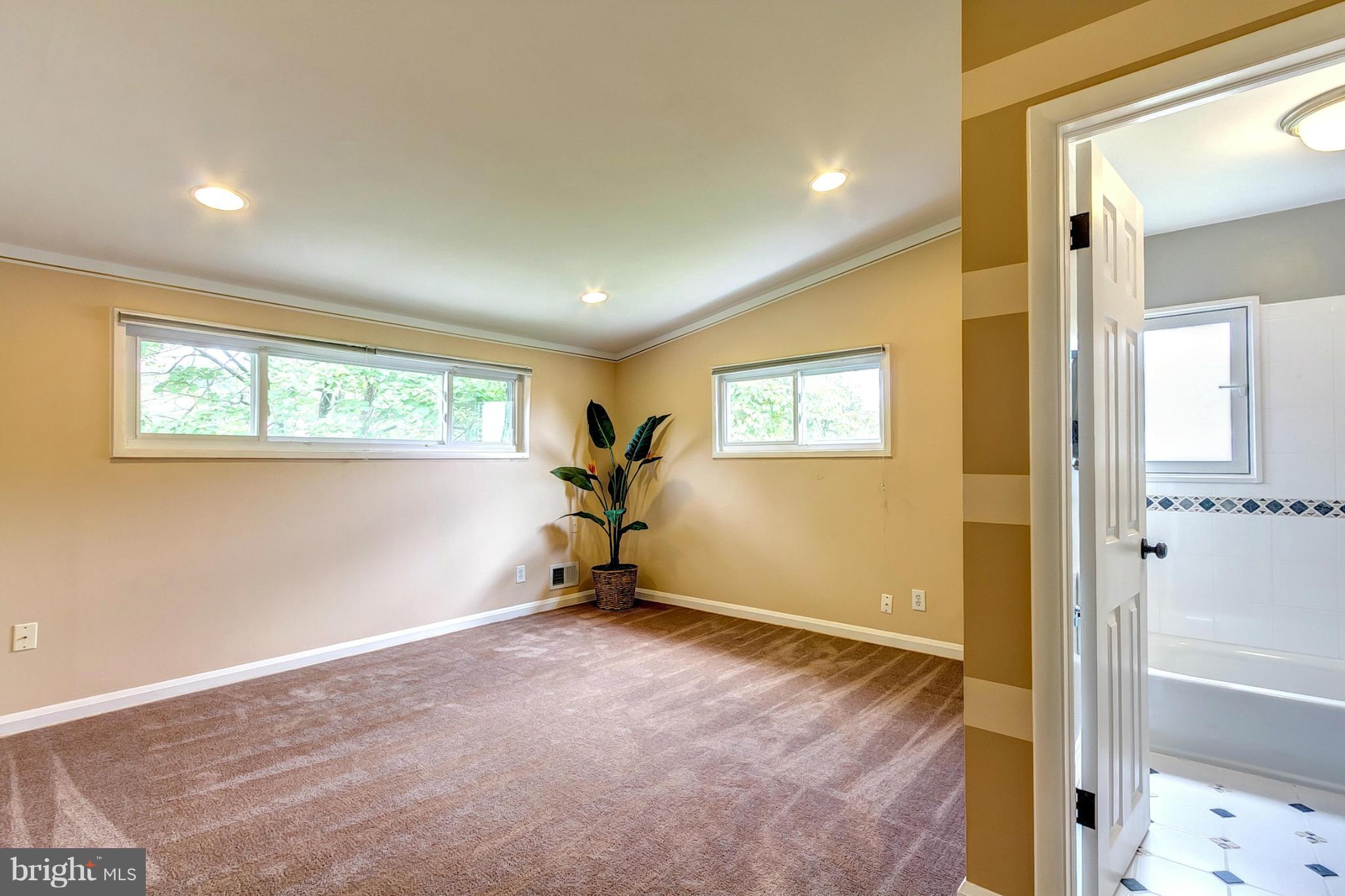2702 Geartner Road Baltimore, MD 21209 - Photo 7 of 18 Bedroom