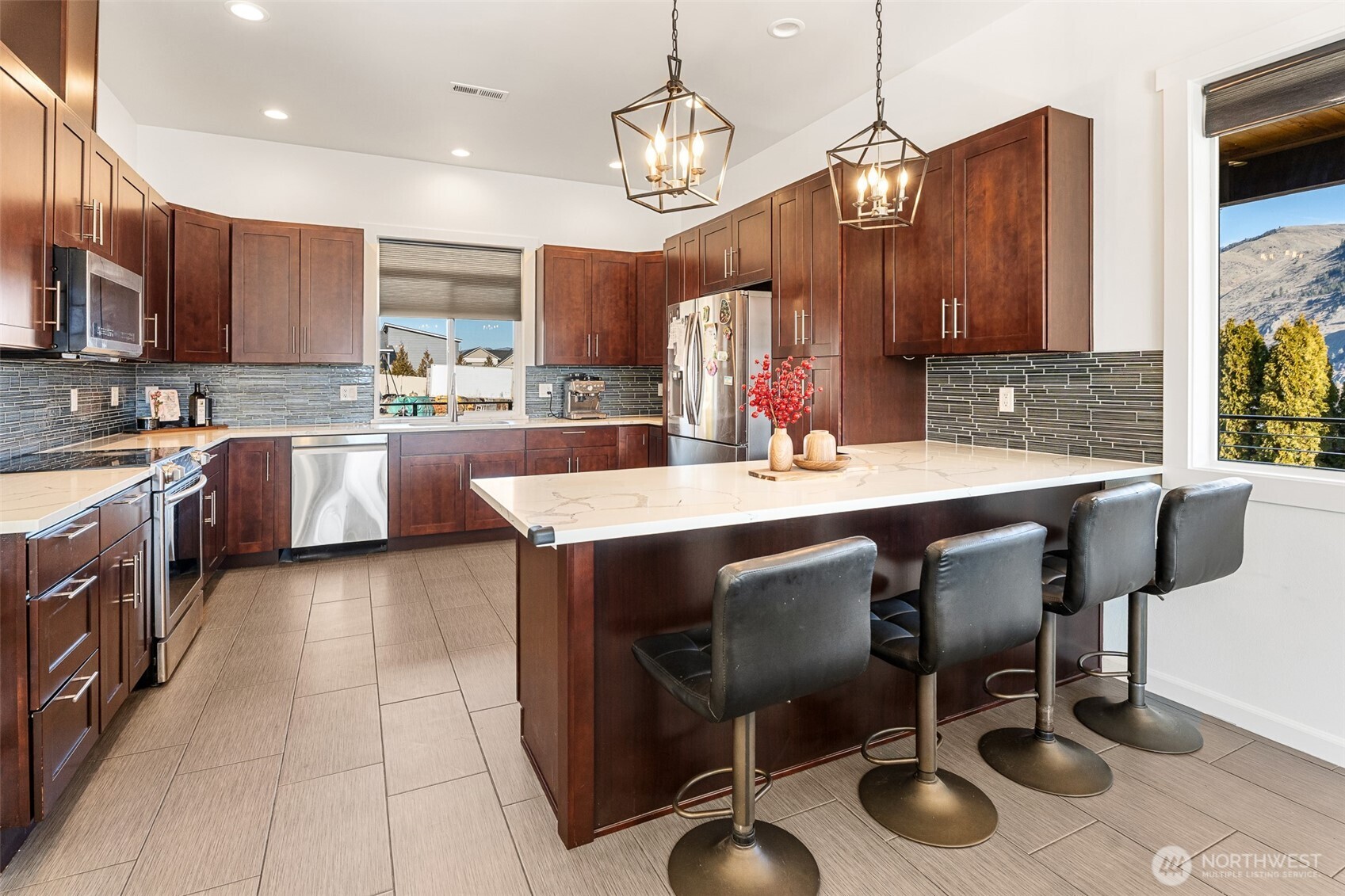 1038 Crest Loop Entiat, WA 98822 - Photo 11 of 40