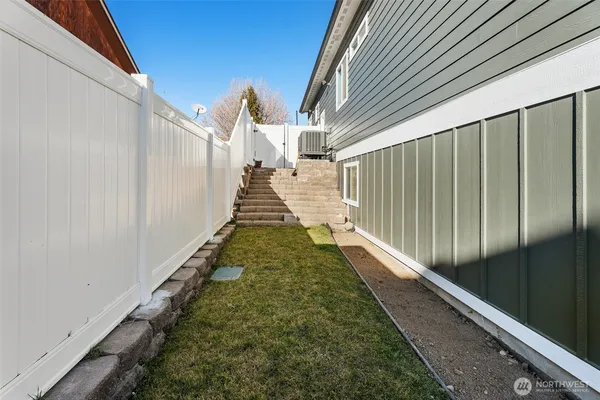 $926,250 | 1038 Crest Loop, Entiat, WA 98822