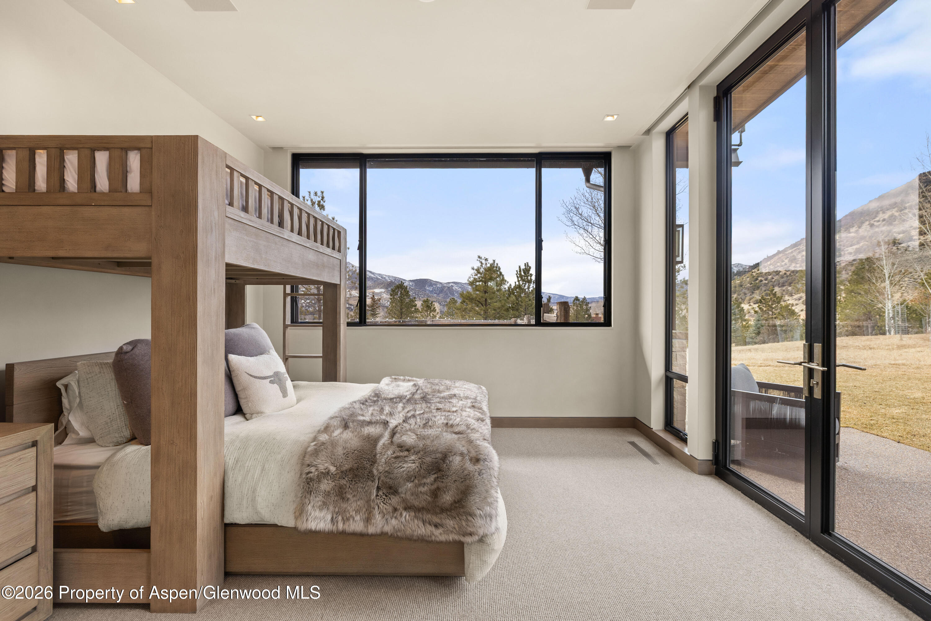 31 Aspen Valley Ranch Road Woody Creek, CO 81656 - Photo 31 of 63 Guest Bed