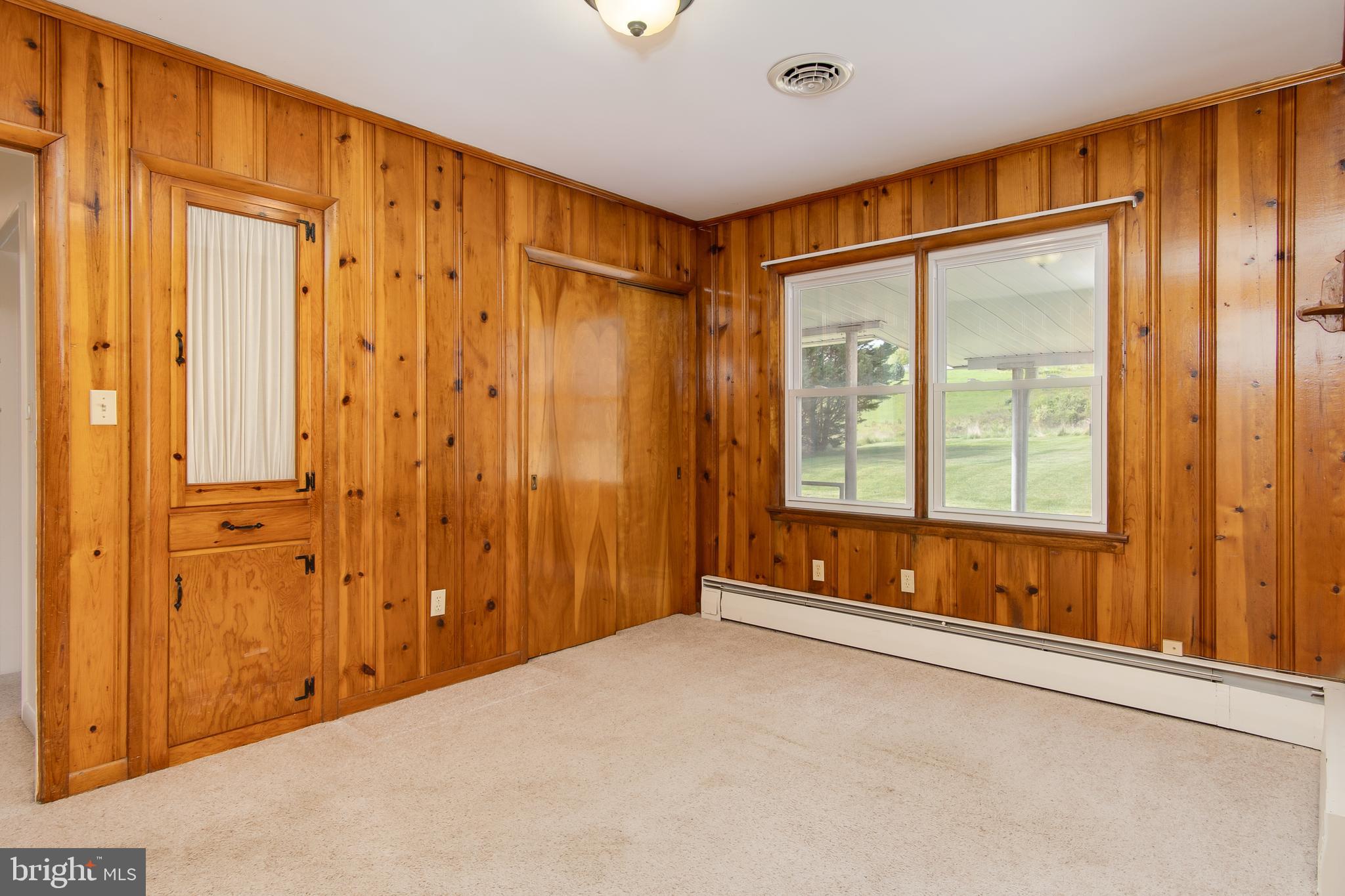 13516 Blairs Valley Road Clear Spring, MD 21722 - Photo 15 of 32 Bedroom 4