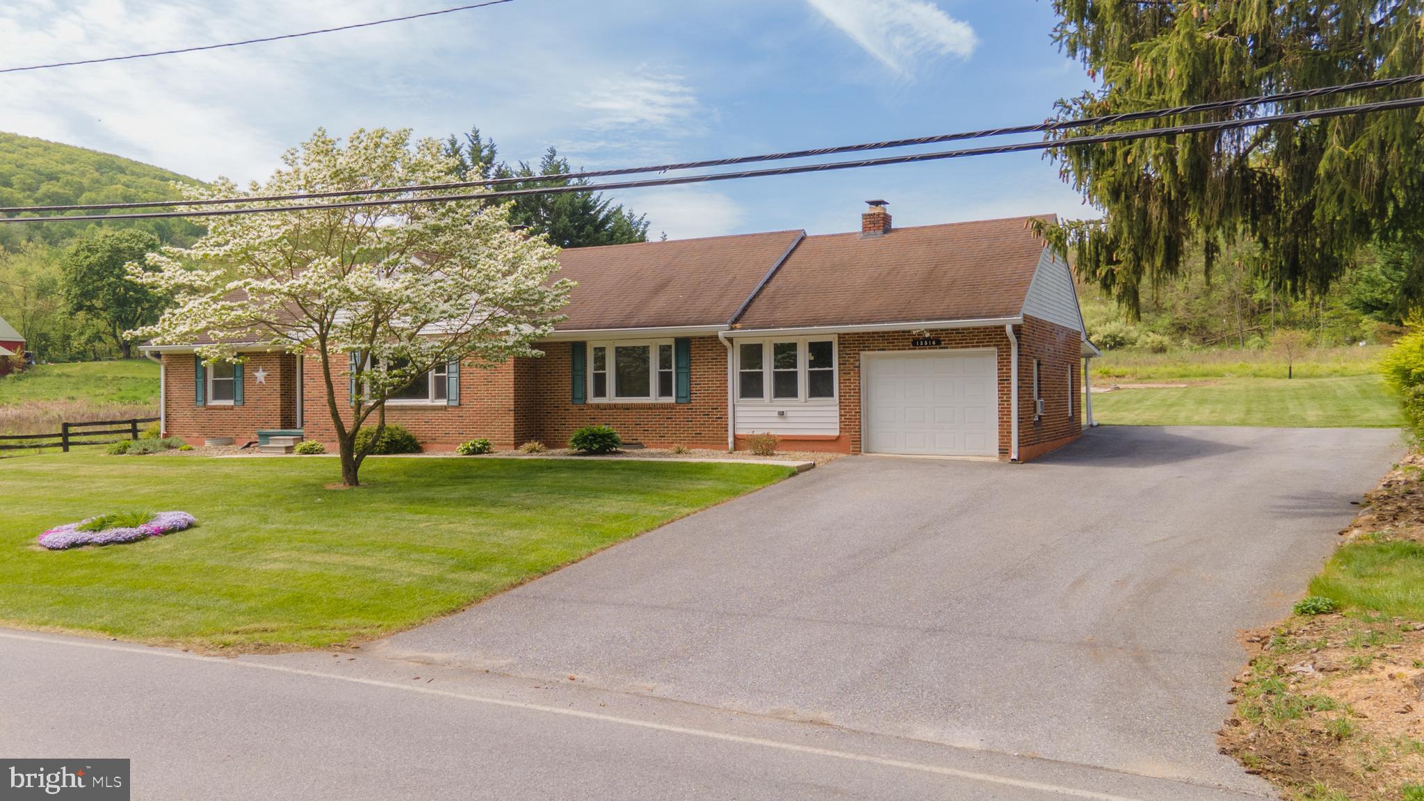 13516 Blairs Valley Road Clear Spring, MD 21722 - Photo 2 of 32 Plenty of Parking