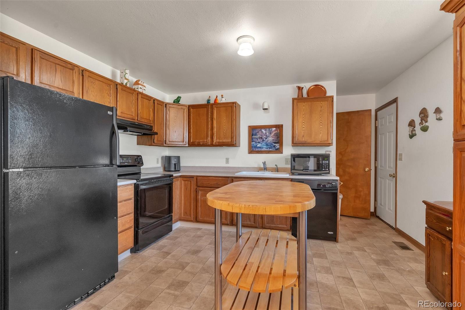1647 Buttercup Road Elizabeth, CO 80107 - Photo 15 of 32 Gallery Image 15