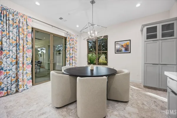 $469,000 | Undisclosed Address, Bakersfield, CA 93306