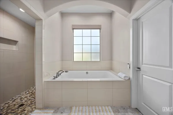 $469,000 | Undisclosed Address, Bakersfield, CA 93306
