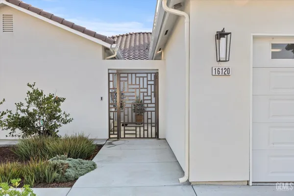 $469,000 | Undisclosed Address, Bakersfield, CA 93306