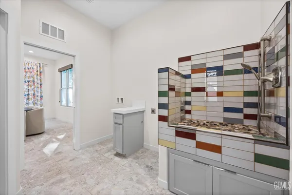 $469,000 | Undisclosed Address, Bakersfield, CA 93306