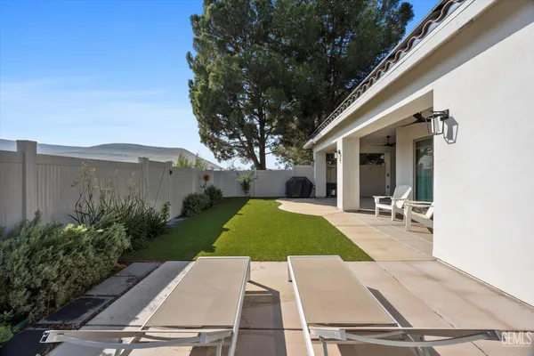 $469,000 | Undisclosed Address, Bakersfield, CA 93306