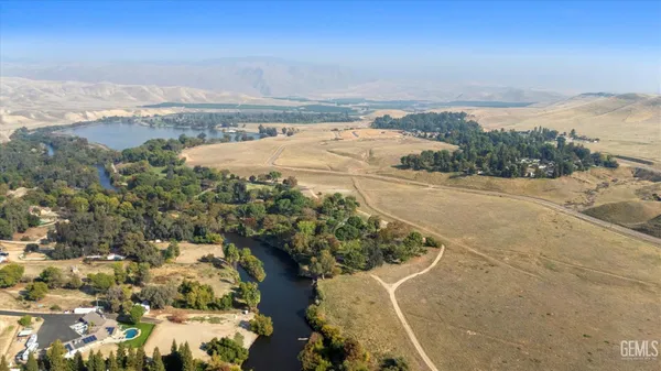 $469,000 | Undisclosed Address, Bakersfield, CA 93306
