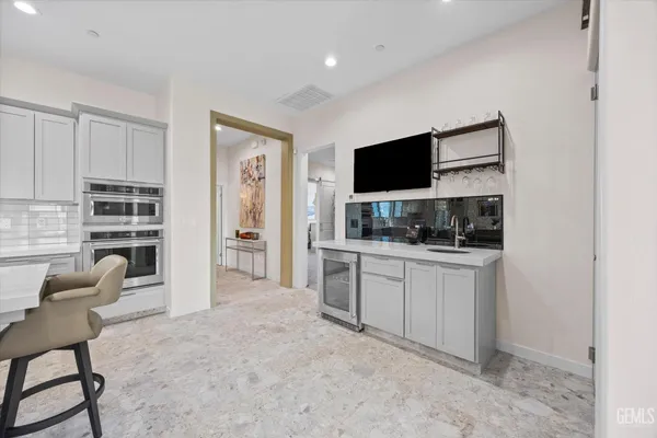 $469,000 | Undisclosed Address, Bakersfield, CA 93306