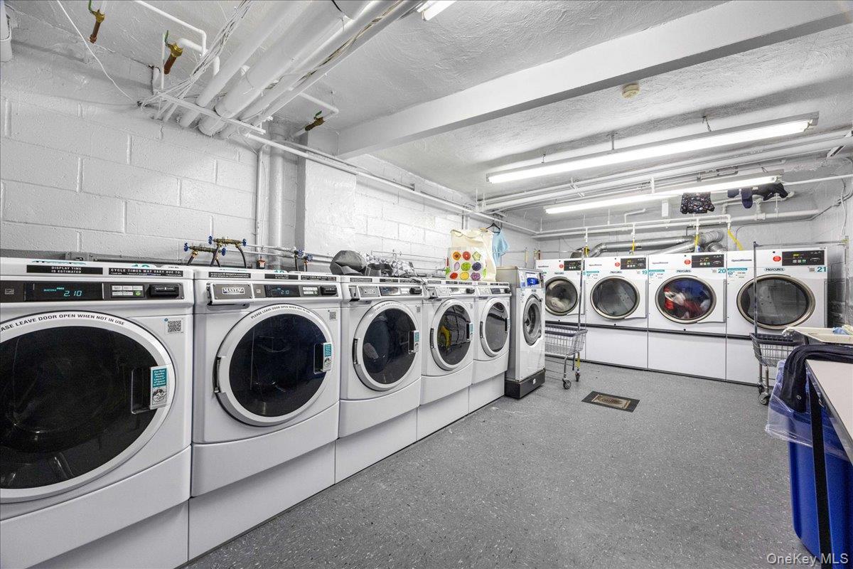 1015 Old Boston Post Road, Unit 2C Mamaroneck, NY 10543 - Photo 21 of 26